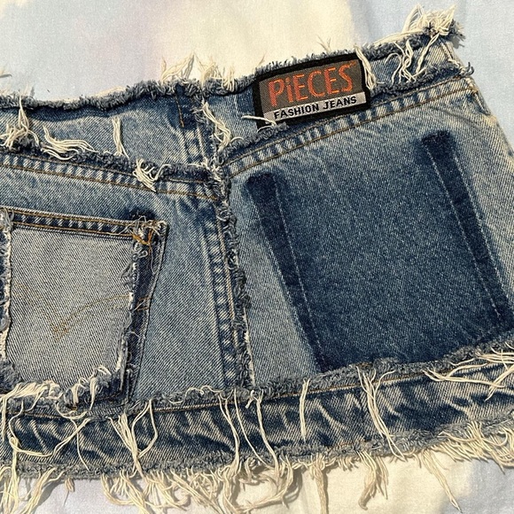 Vintage y2k denim ultra mini skirt by Pieces - Picture 7 of 7